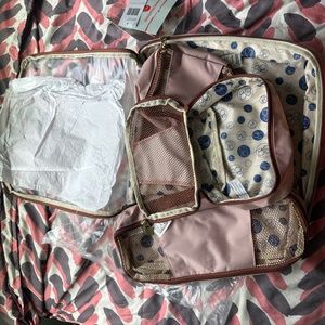 Samantha Brown Packing Cubes